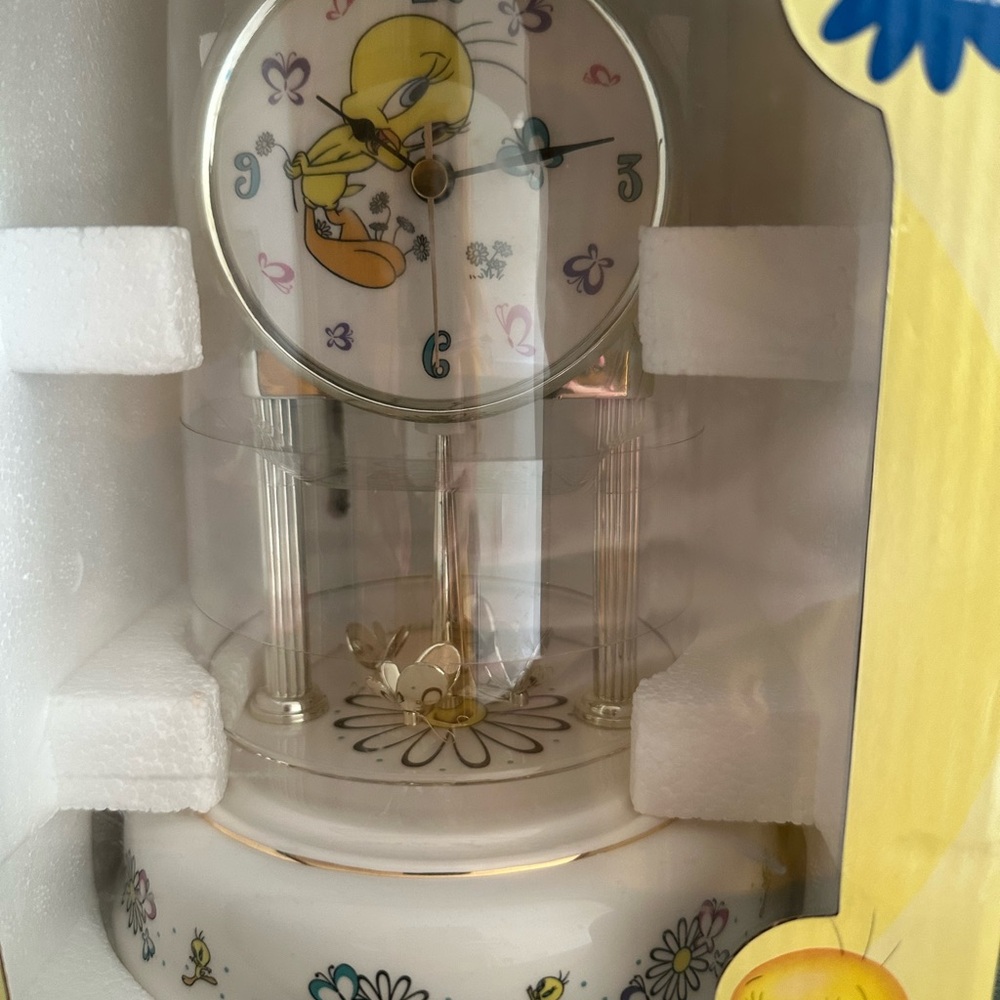 Warner Bros Tweety Porcelain Base Anniversary